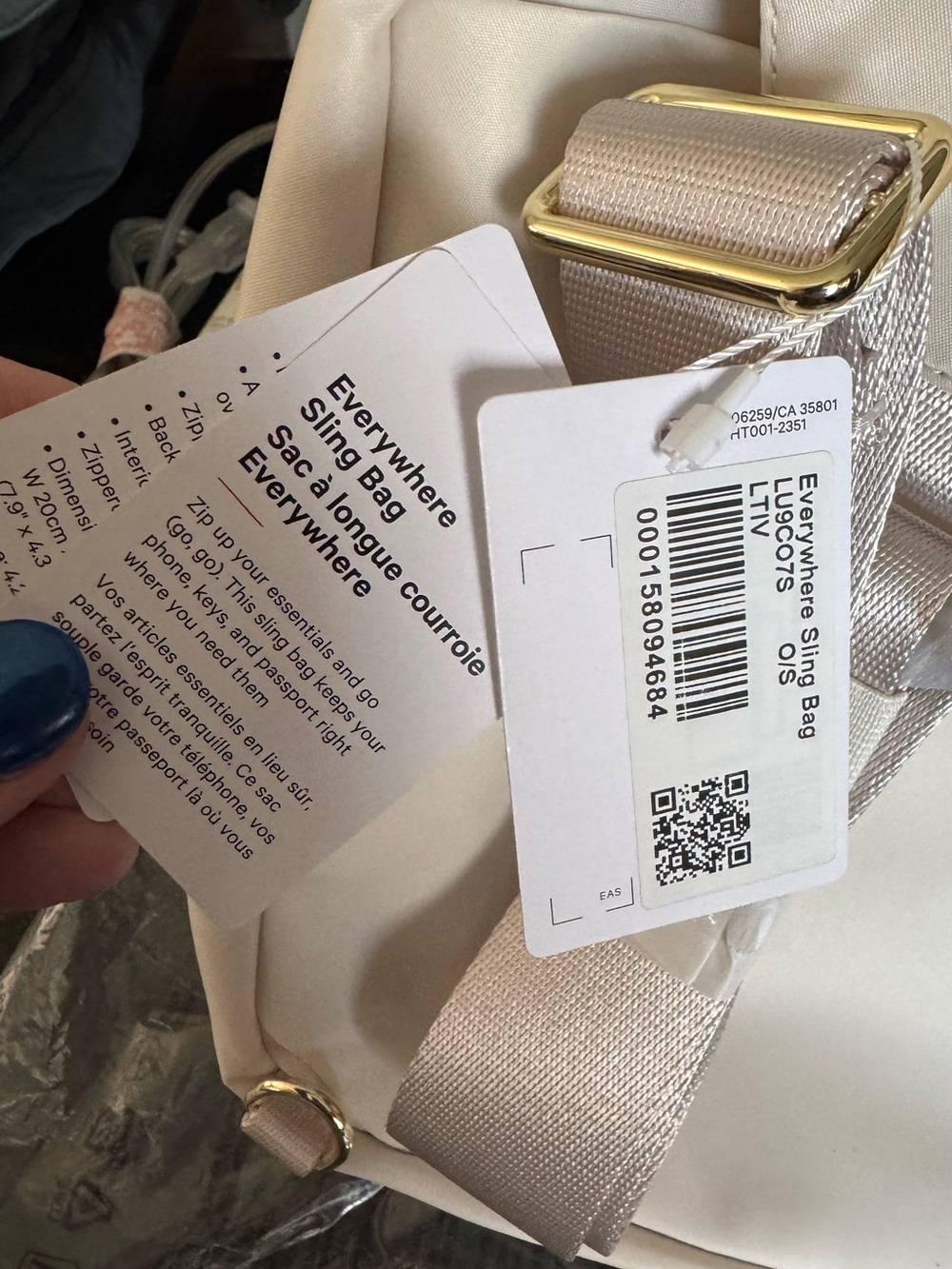 lululemon athletica Everywhere Sling Bag in ivory/New With Tag - Picture 7 of 10